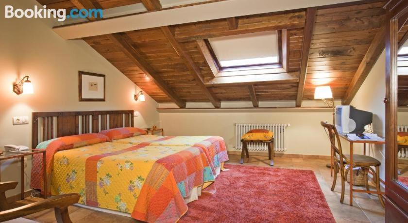 Casa Soto Hotel Vegadeo Bagian luar foto